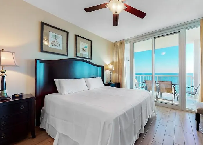 Island Tower 1303 *